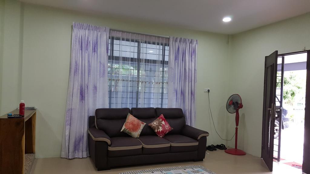 Ellis Lot 310 Villa Kuching Eksteriør bilde